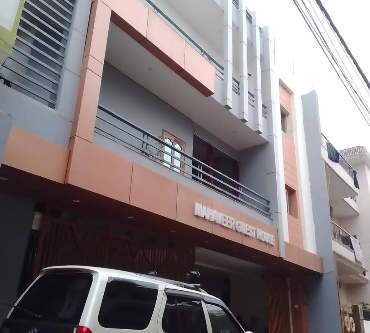 Mahaveer Homestay Varanasi India