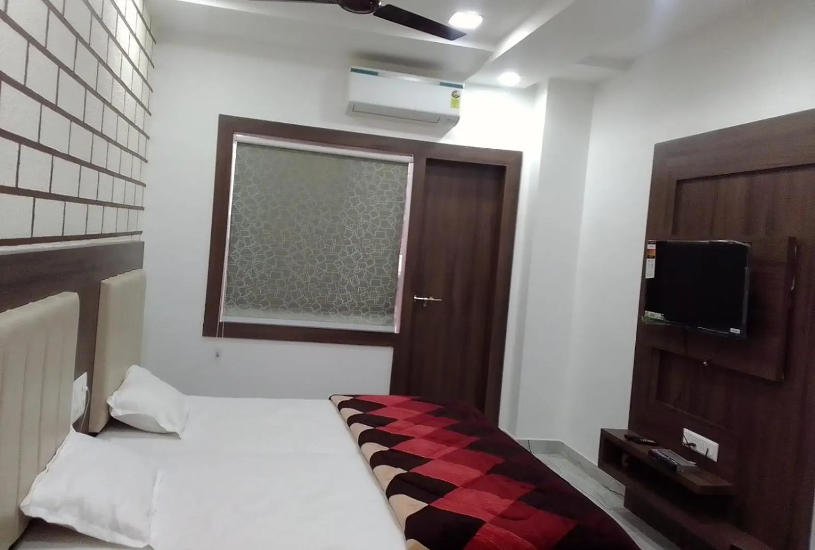 Mahaveer Homestay Varanasi